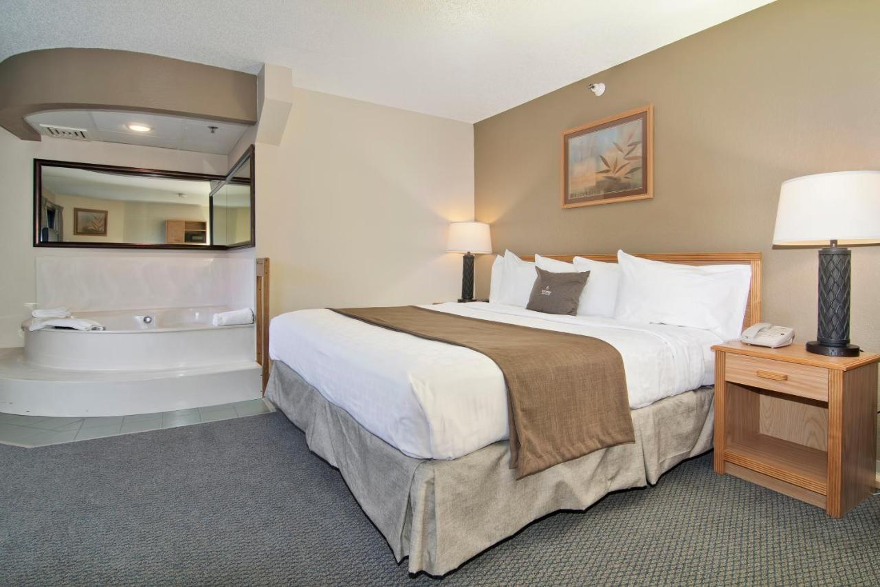 Boarders Inn & Suites By Cobblestone Hotels - Faribault Esterno foto