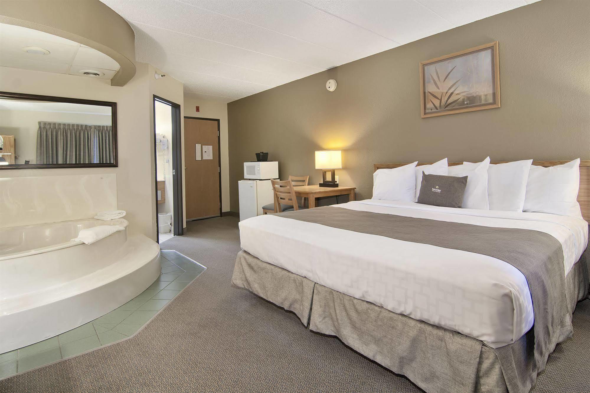 Boarders Inn & Suites By Cobblestone Hotels - Faribault Esterno foto